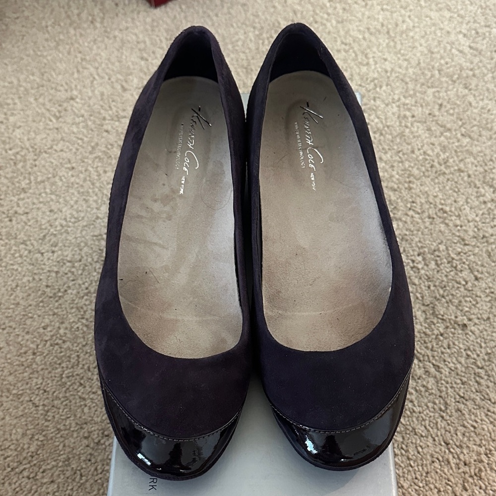 Kenneth Cole Women's Dark Purple Suede Flats with Patent Toe